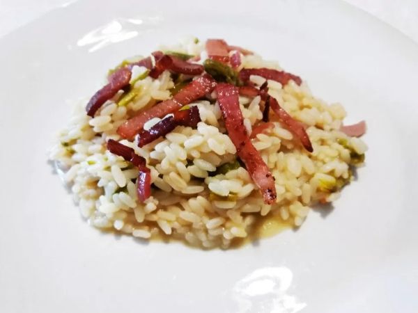 Risotto asparagi e speck